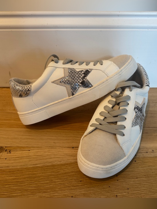 Steve Madden Shoes - Steve Madden Sienna White Sneakers with Gray Snake-Print Star Accents
